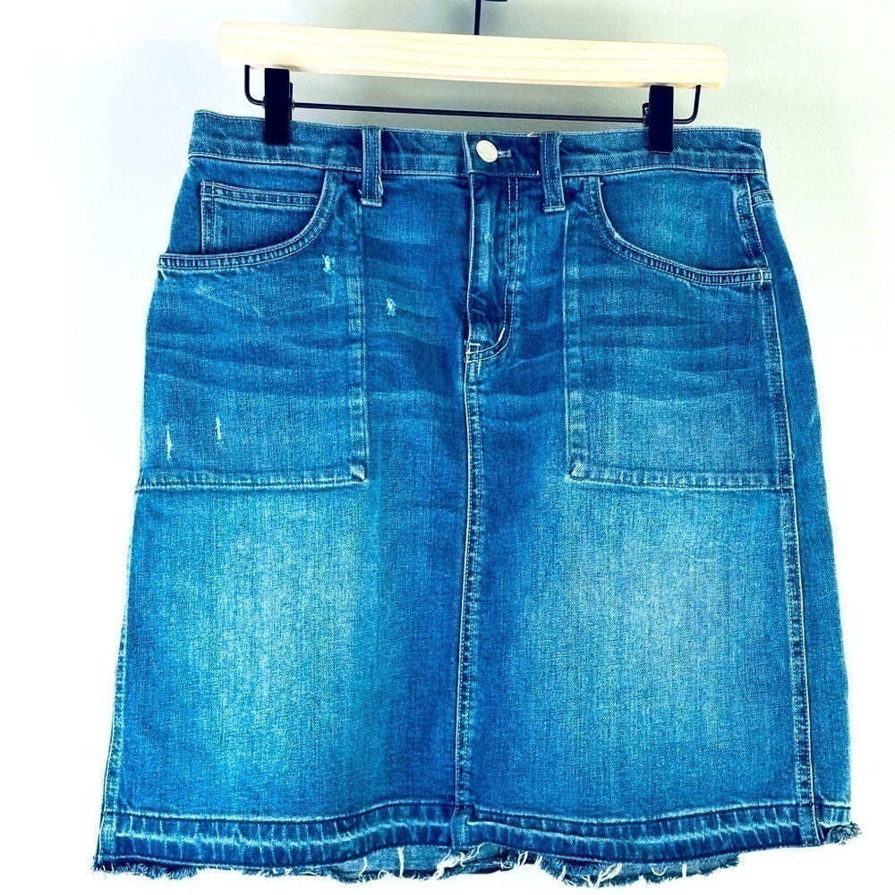 Madewell Women’s Distressed Jean Skirt